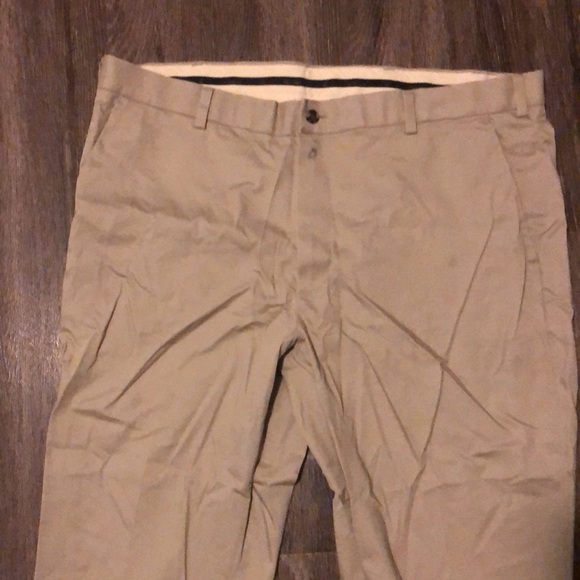 Brooks Brothers Advantage Chino Stretch Clark Fit Pants - Picture 2 of 6